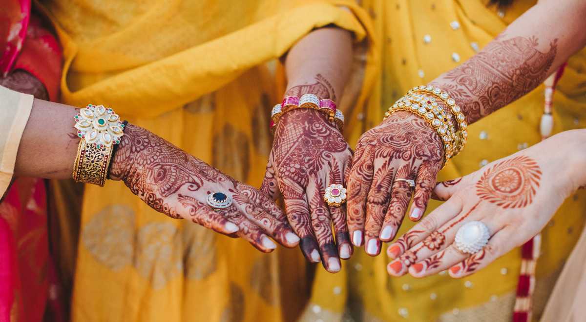 Professional Mehndi Class